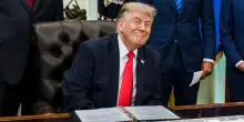 Guerra in Iran, la diretta | Teheran pronta a rispondere alle sanzioni Usa: colpiremo i loro interessi vitali