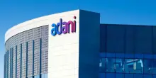 Investimenti da 100 miliardi in India nell&rsquo;AI. I piani di Adani per i data center