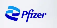 Pfizer punta 6 miliardi sul biotech cinese: accordo storico con 3SBio per un nuovo farmaco contro il cancro che sfida Keytruda (Merck)