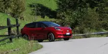 Ford Puma Gen-E: la crossover elettrica che consuma poco e diverte alla guida
