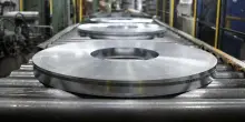 L'industria italiana rallenta, mentre l'Eurozona cresce ai massimi da quattro anni. L&rsquo;indagine di S&P