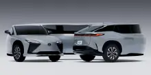 Sembrano create dall&rsquo;intelligenza artificiale, ma queste Lexus esistono davvero