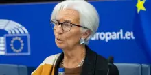 Christine Lagarde (Bce): l’Eurozona paga il conto della turbolenza sul dollaro, ora l’euro deve diventare davvero globale