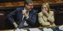 Carburanti, il governo al lavoro sul caro benzina. Opzione accise mobili