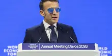 Francia, Macron: la Marina sequestra una petroliera della flotta ombra russa nel Mediterraneo