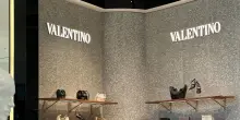Valentino bags, la procura di Milano chiede la revoca dell&rsquo;amministrazione giudiziaria