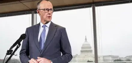 Germania, crolla la manifattura: -11,1% a gennaio. La Cdu di Merz battuta dai Verdi in Baden-W&uuml;rttemberg