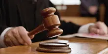 Litigation funding, investire nelle cause legali: mercato da 27 miliardi. Come funziona, rendimenti e rischi