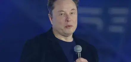 Tesla-SpaceX, perch&eacute; Musk vuole fondere auto, spazio e AI in un colosso da 3.500 miliardi?