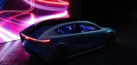 Automotive, Forvia cede Interiors ad Apollo per 1,82 miliardi. Il senso del deal