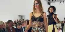 Prada e l&rsquo;elogio della gonna per aprire la Milano fashion week