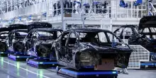 Auto, T&E attacca l&rsquo;accordo tra Francia e Germania che frena la transizione: &laquo;Errore storico, cos&igrave; si favorisce la Cina&raquo;