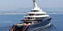 Il megayacht Breakthrough di Bill Gates è in vendita per 645 milioni di dollari. Funziona a idrogeno liquido