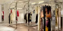 Da Tom Ford a Khaite, Harrods rafforza il womenswear con le international designer rooms