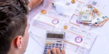 Caro energia, lo studio Ecco: quanto pesa la stangata fiscale sulle bollette delle imprese