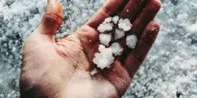 Il sale conquista le Alpi: il mare diventa un rituale di benessere in montagna