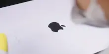 Apple fa causa a OpenAI: furto di segreti commerciali per costruire un proprio hardware