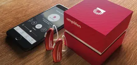 Amplifon, Sonova, Demant o GN Store: chi resister&agrave; agli smart glasses di EssilorLuxottica?