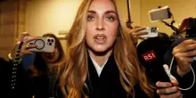 Chiara Ferragni assolta dall&rsquo;accusa di truffa aggravata nei casi Pandoro e uova di Pasqua