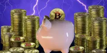 Bitcoin sotto 60.000 dollari: crolla del 16% in una settimana, svanisce l&rsquo;effetto Trump