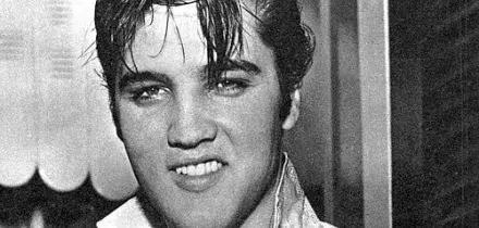 Anthropic addestrava l&rsquo;AI con i testi delle canzoni di Elvis Presley, grana legale prima della maxi-ipo
