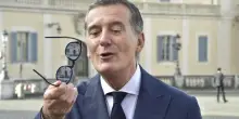 Essilux non brilla pi&ugrave;. Colpa delle liti tra gli eredi Del Vecchio ma cos&igrave; il gruppo rischia di finire preda dei soci francesi