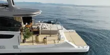 Non basta pi&ugrave; guardare il mare: cos&igrave; i nuovi yacht cancellano il confine con l&rsquo;acqua