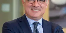 Spazio, l&rsquo;Ue ci metta 60 miliardi e dia la preferenza negli appalti alle aziende europee