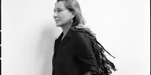 A Miuccia Prada il Premio Parete 2025 della Guardia di Finanza per l’eccellenza nell’economia