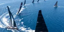 Maxi Yacht, il nuovo club esclusivo dove si regata con stile