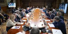 Ex Ilva, il governo rompe il silenzio e convoca i sindacati a Palazzo Chigi. Ma i fondi europei stanno finendo