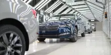Maxi gara da 645 milioni per cambiare auto alla pubblica amministrazione: 14 mila vetture, quasi tutte ibride o elettriche