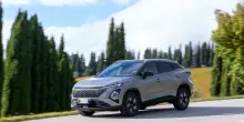 Un Suv ibrido senza spina, ma con 224 CV: la prova su strada di Gentleman
