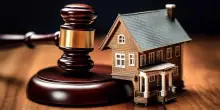 Aste immobiliari, meno annunci e basi d&rsquo;asta pi&ugrave; basse. Opportunit&agrave; e rischi di comprare all&rsquo;incanto