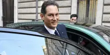 Exor, il cfo De Boer: la holding di Elkann pianifica una maxi-acquisizione da 2 miliardi in Europa o negli Usa