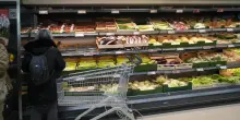 Il carovita visto da Google. Le ricerche di generi alimentari a basso costo aumentano del 51% in un anno
