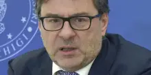 Giorgetti riapre il dossier sulla tassazione delle banche. Ma gli istituti sanno che sar&agrave; difficile