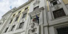 Fiducia dei consumatori in ripresa a maggio, ma le imprese frenano: pesano guerre e incertezze economiche