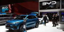 Ue, ipotesi dazi sulle ibride plug-in cinesi: Bruxelles prepara una nuova stretta dopo le auto elettriche