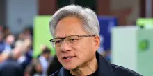 Nvidia, Jensen Huang scuote l&rsquo;Europa: &laquo;Solo cos&igrave; pu&ograve; raggiungere Usa e Cina nella corsa dell&rsquo;AI&raquo;
