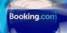 Booking.com sotto attacco: violati i dati dei clienti, scatta l&rsquo;allarme phishing