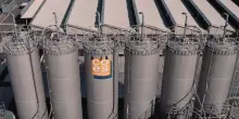 Seri va in rosso prima del delisting. Il mega progetto della gigafactory da 1 miliardo con Eni a Brindisi