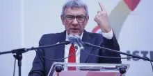 Stellantis, il segretario della Cgil Maurizio Landini: il governo convochi l’azienda, il problema non è il Green Deal