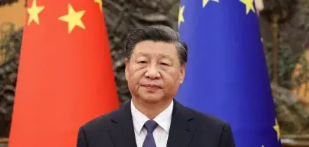 Cina in rosso, occhi puntati sullo yen. La trimestrale da urlo di Palantir non solleva l&rsquo;Asia