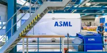 Chip, Asml (+8%) alza per la seconda volta le stime grazie al boom dell'AI