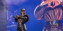 Rihanna sceglie Saint Laurent per il comeback sul palco al fianco di Jay-Z