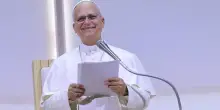 Vaticano, Leone XIV cancella i tagli di Francesco: gli stipendi dei cardinali recuperano il 10% perso con il Covid