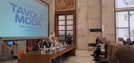 Adolfo Urso convoca il Tavolo della moda il 12 dicembre. Tra le priorità, il Piano Italia e la tutela contro il fast fashion