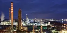 La corsa italiana al pieno di jet fuel accende la sfida tra Eni e gli altri big