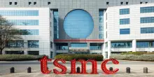 Tsmc, utili record e impennata del flusso di cassa per il colosso dei chip. Che per&ograve; cade in borsa: ecco perch&eacute;